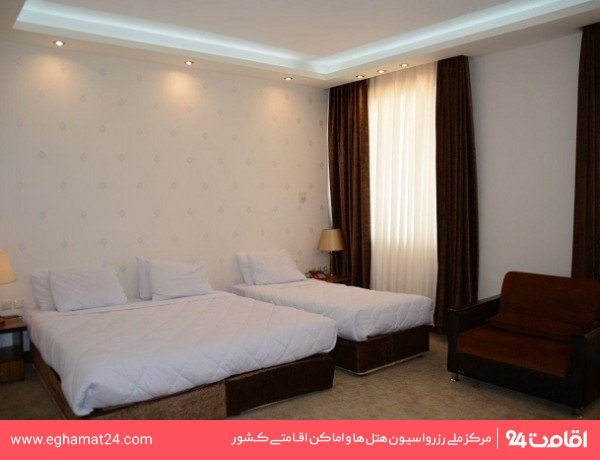 تصویر هتل زنبق یزد