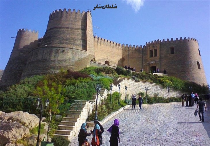 تصویر قلعه فلک الافلاک خرم آباد 