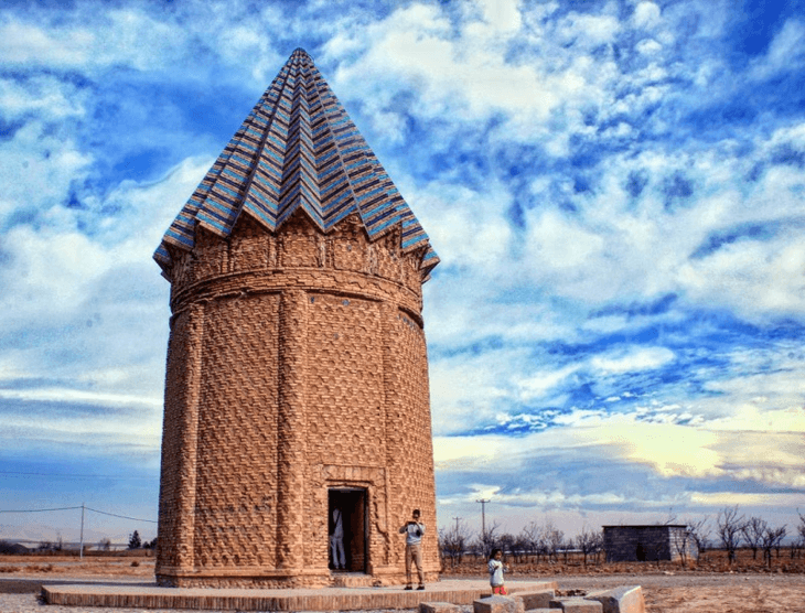 تصویر میل اخنگان (برج اخنگان) مشهد 