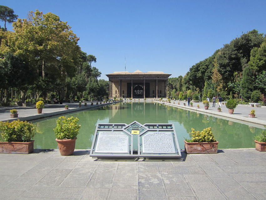 تصویر کاخ چهل‌ستون اصفهان 