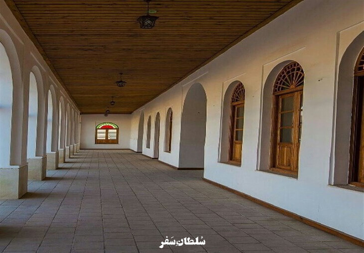 تصویر مدرسه سعادت بوشهر 