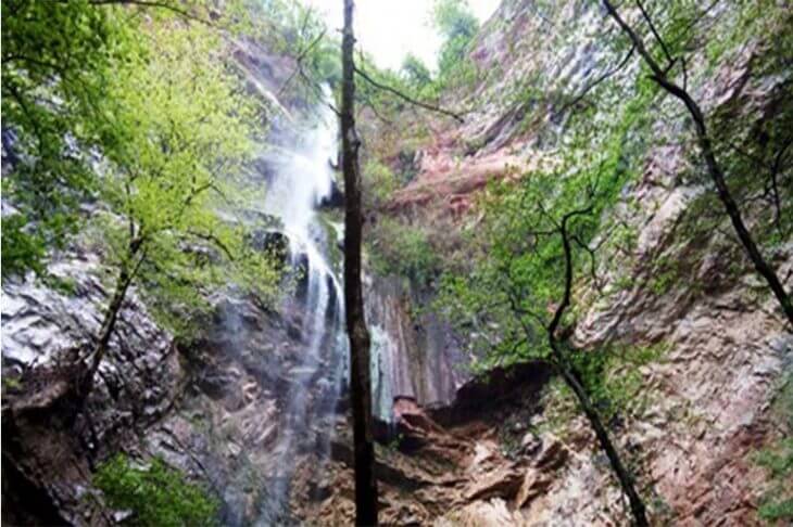 تصویر آبشار ازارک رامسر 
