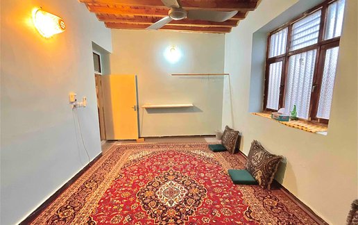 تور قشم 3 شب و 4 روز از تهران - اقامتگاه اقامتگاه سنتی خانه کلهه واحد دنج