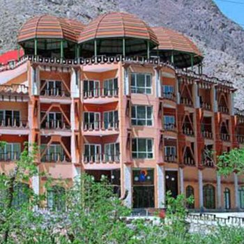 تور بیرجند 2 شب و 3 روز از تهران - هتل بزرگ کوهستان