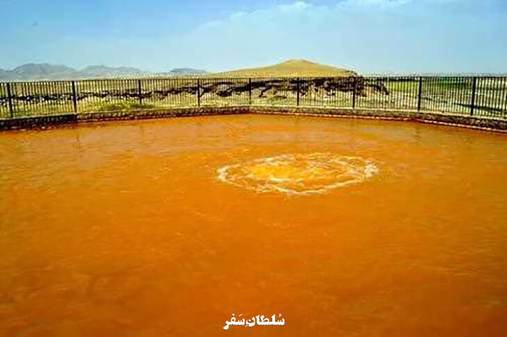 چشمه آب معدنی بابا گرگر یا چشمه دنگز