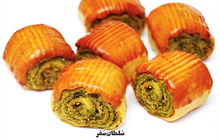 شیرینی نان نازک قزوین