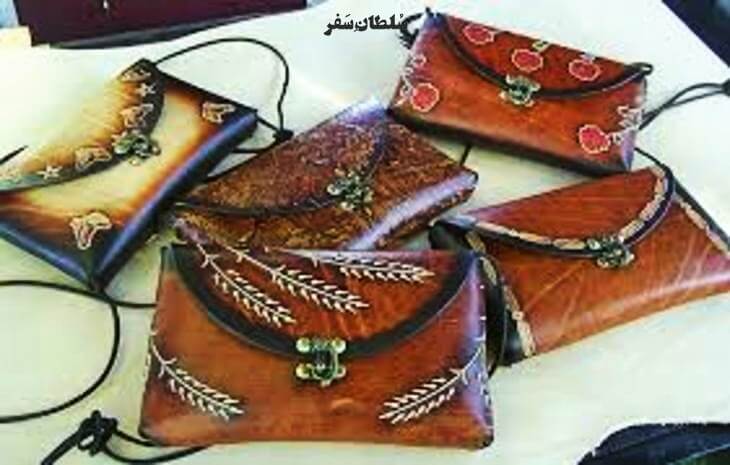 نقاشی روی چرم