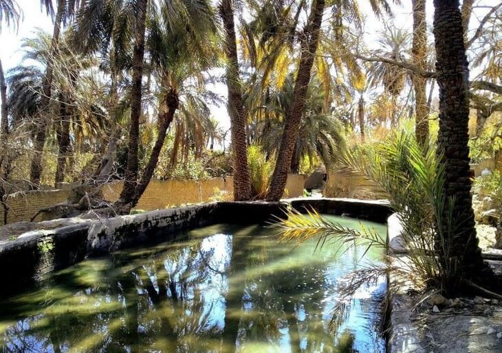 چشمه آب گرم دیگ رستم طبس