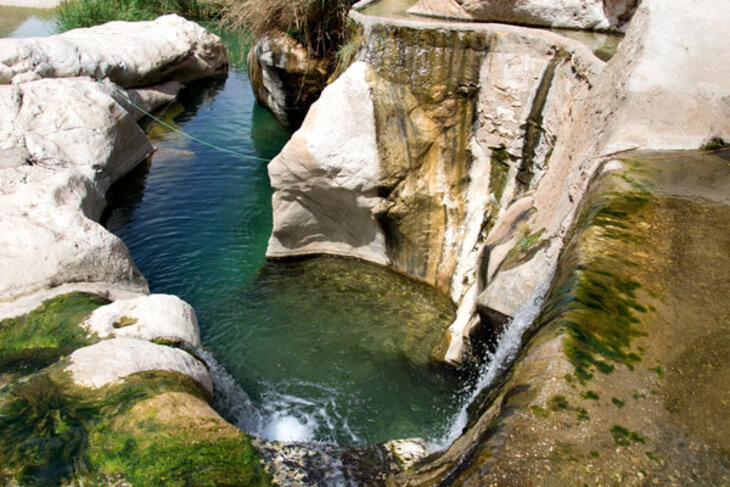 تخت عروس ازمیغان طبس