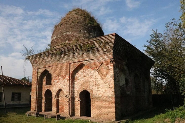 گنبد پیر محله رشت