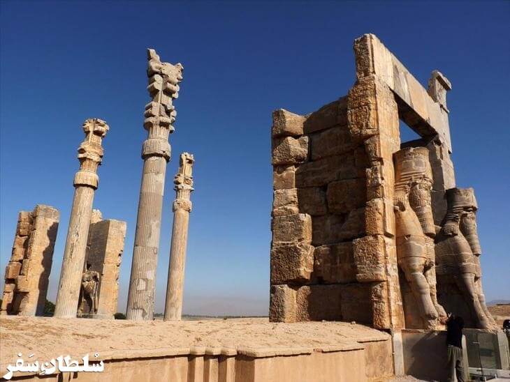 تخت جمشید - جاهای دیدنی شیراز