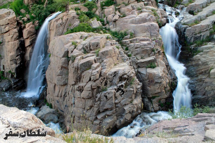 آبشار گنجنامه همدان- جاهای دیدنی همدان