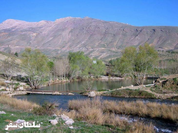 سراب گاماسیاب نهاونهد در استان همدان