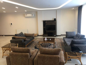 تصویر اجاره روزانه آپارتمان سه خواب آقایی شیراز