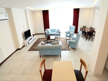 تصویر آپارتمان مبله سه خواب آقایی واحد 2 شیراز