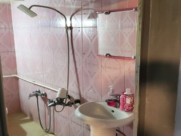 تصویر ویلا داخل باغ نارنج و پرتقال