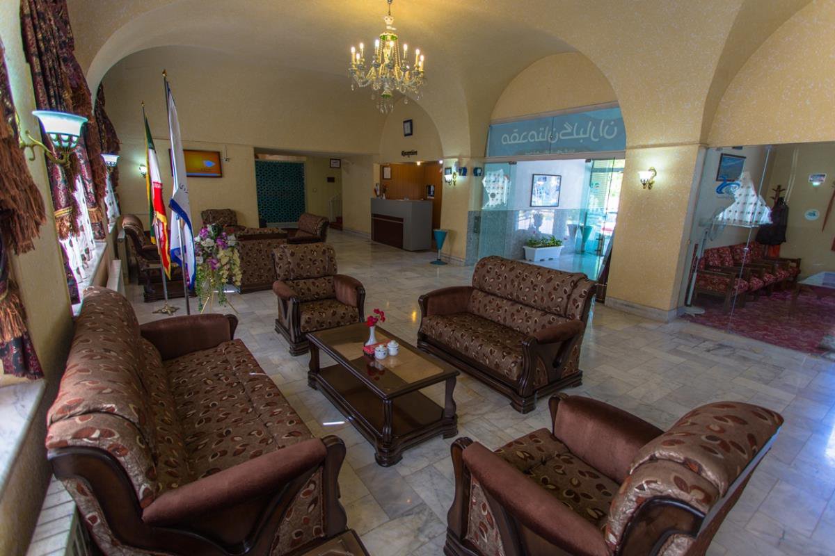 تصویر هتل جهانگردی شهرکرد