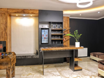 تصویر اقامتگاه عمارت طلایی، استخردار