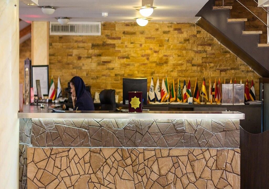 تصویر هتل ایرانگردی جهانگردی میگون تهران