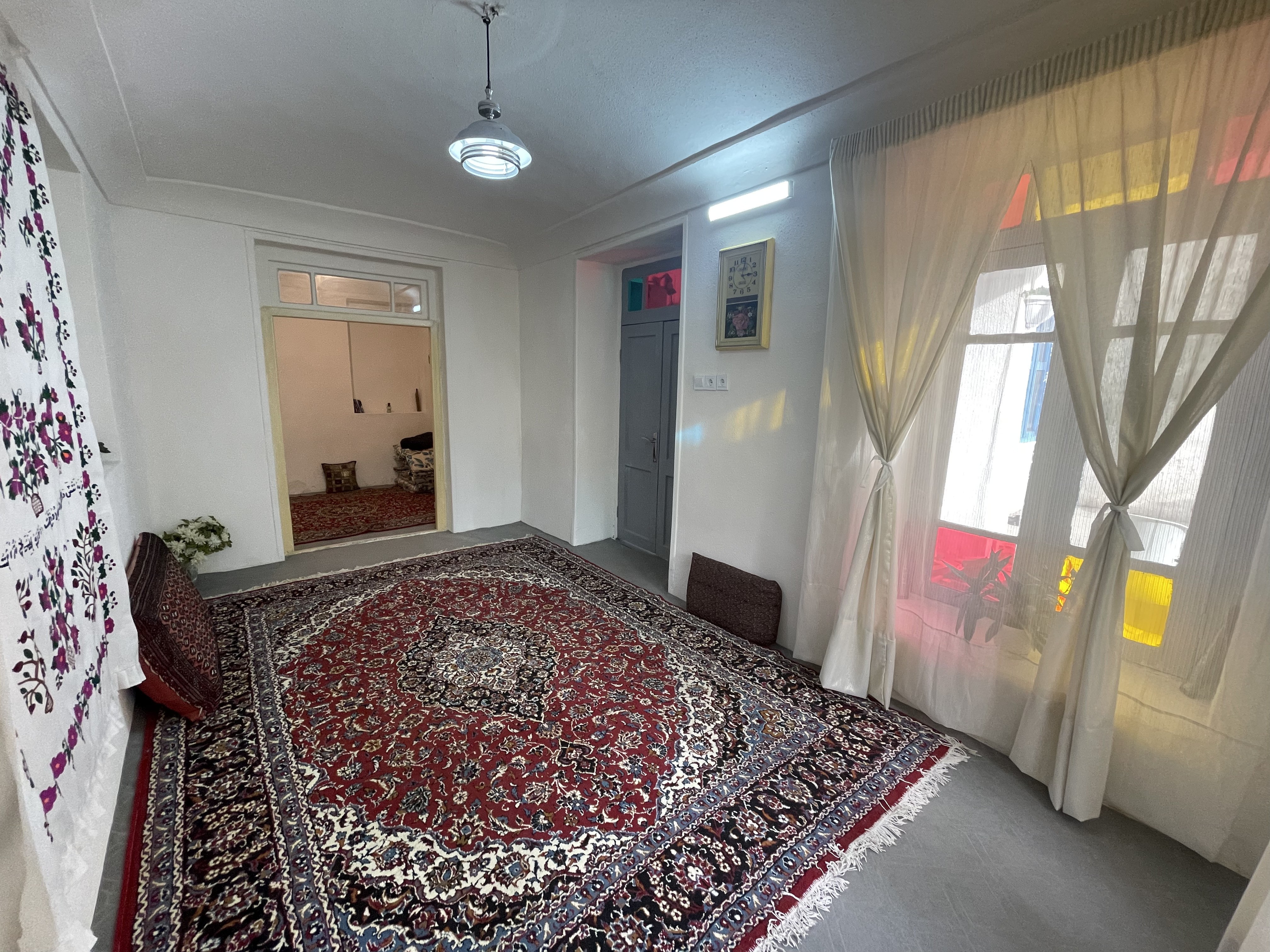 تصویر اتاق چهار نفره گل دخت (خانه تاریخی هاشمی)
