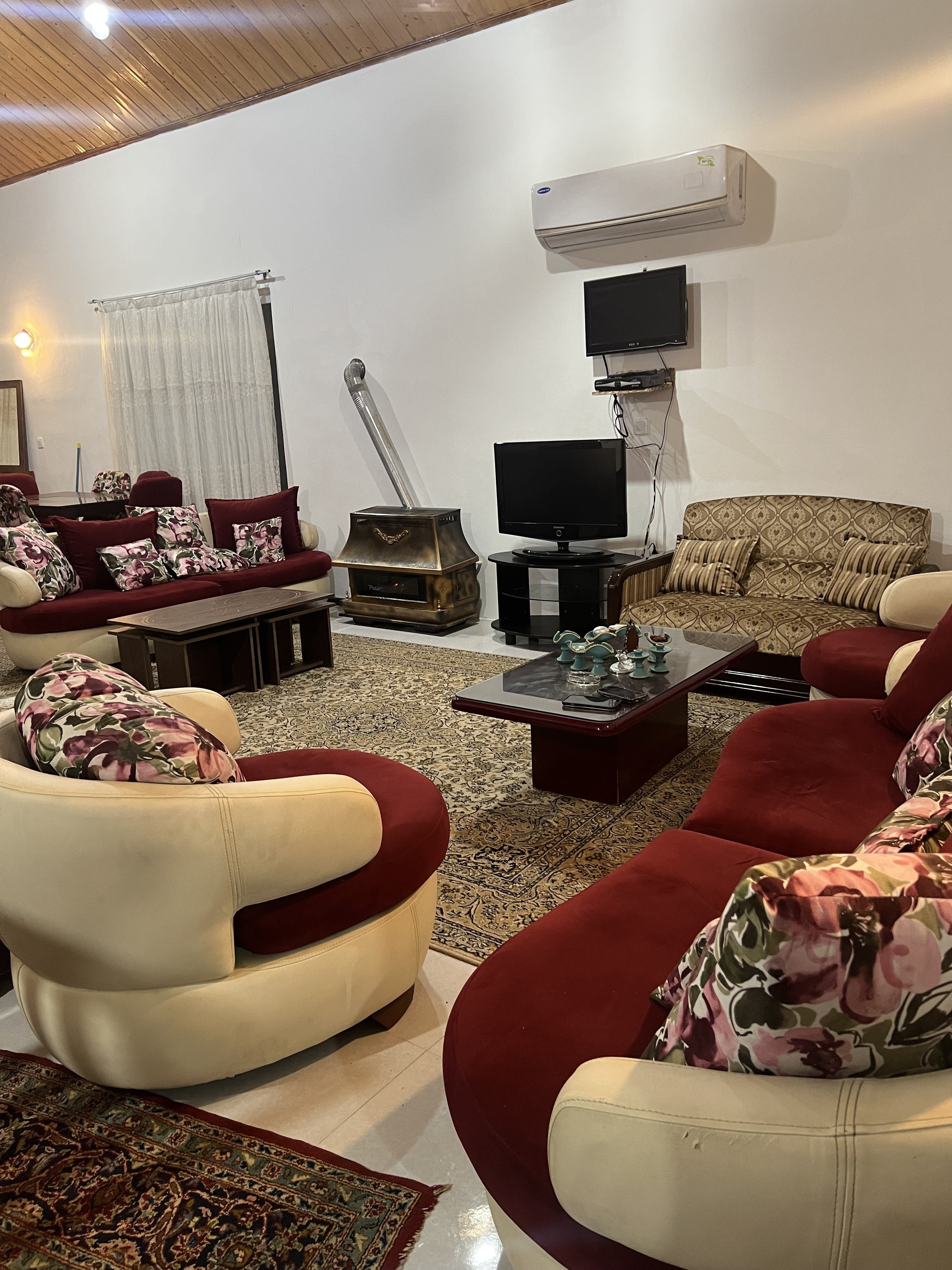 تصویر ویلای سه خوابه همراه با استخر سرپوشیده (اویدر سیسنگان)