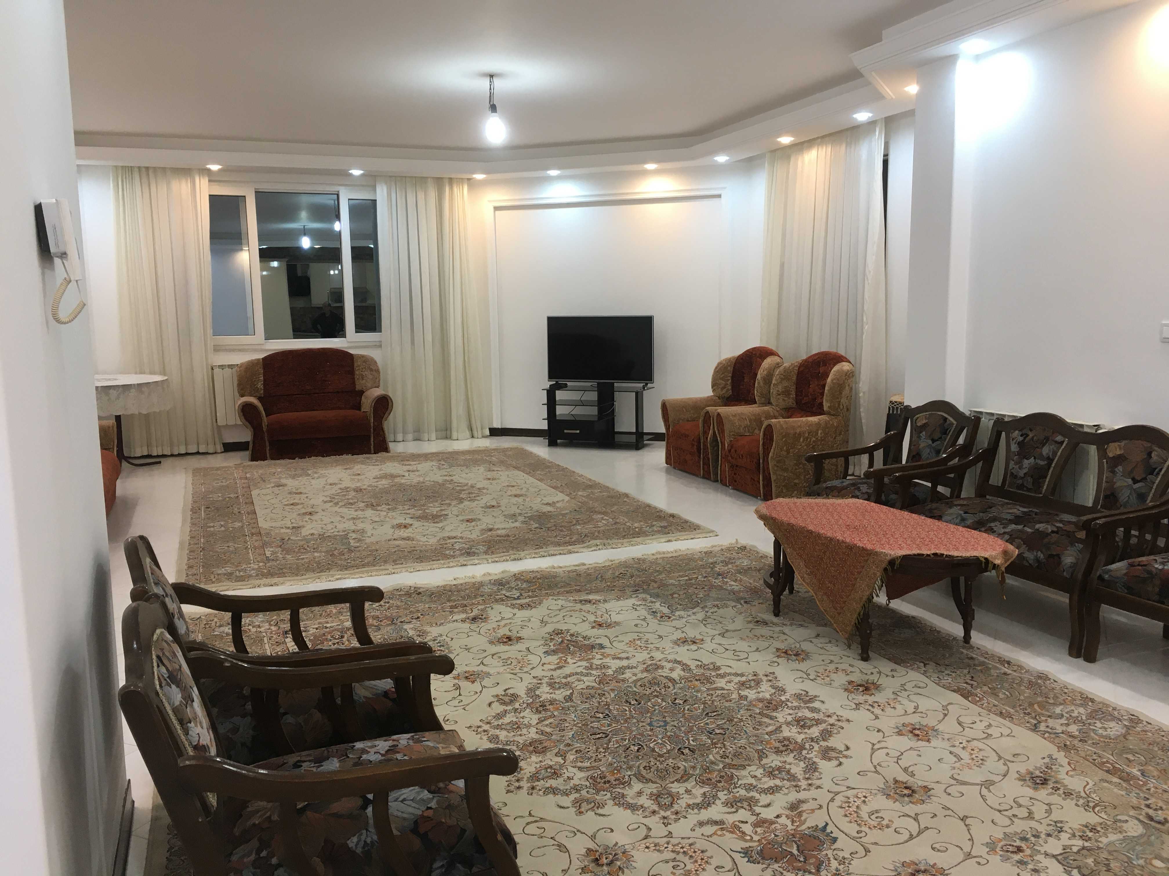تصویر ویلای دو خوابه (گل ها)