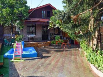 تصویر ویلای دو خوابه همراه با استخر روباز آبگرم