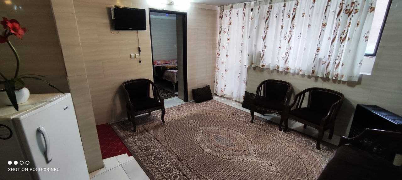 تصویر ویلایی یک خوابه مبله نزدیک به حرم مطهر