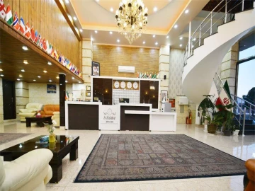 نما و لابی