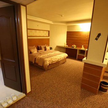 تصویر هتل آوین اصفهان