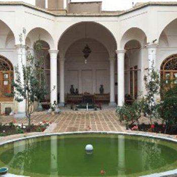 تصویر اقامتگاه سنتی خانه مرشدی کاشان