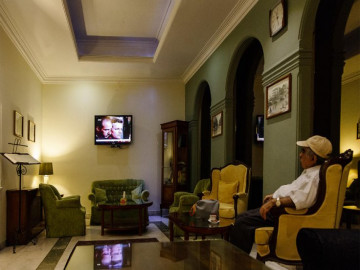 عکس هتل قناری تهران