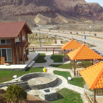 تصویر مجتمع مسکونی ویلاهای کوهستانی ارس جلفا