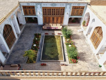 عکس هتل سنتی اصفهان