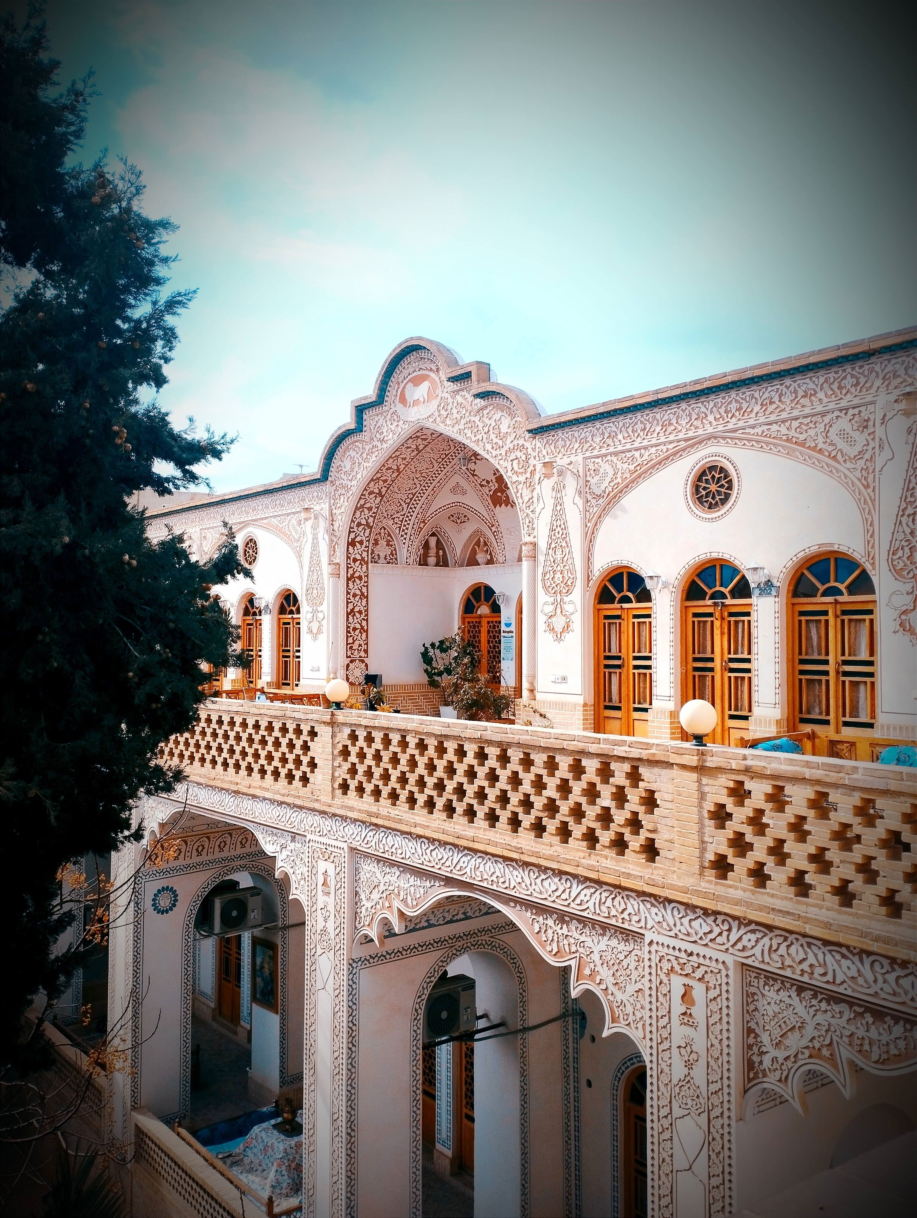 تصویر هتل خادمی کاشان