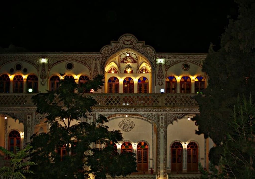 تصویر هتل خادمی کاشان