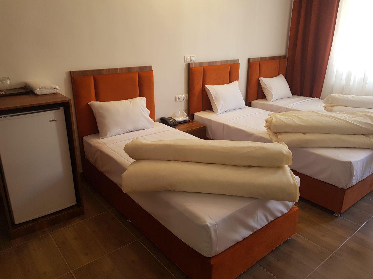 تصویر مهمانپذیر آران تهران