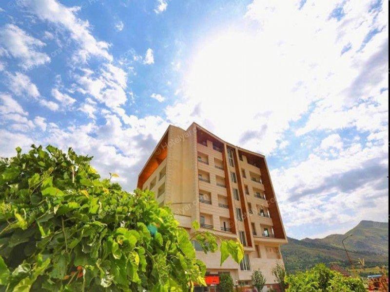 عکس هتل داوینکو بانه