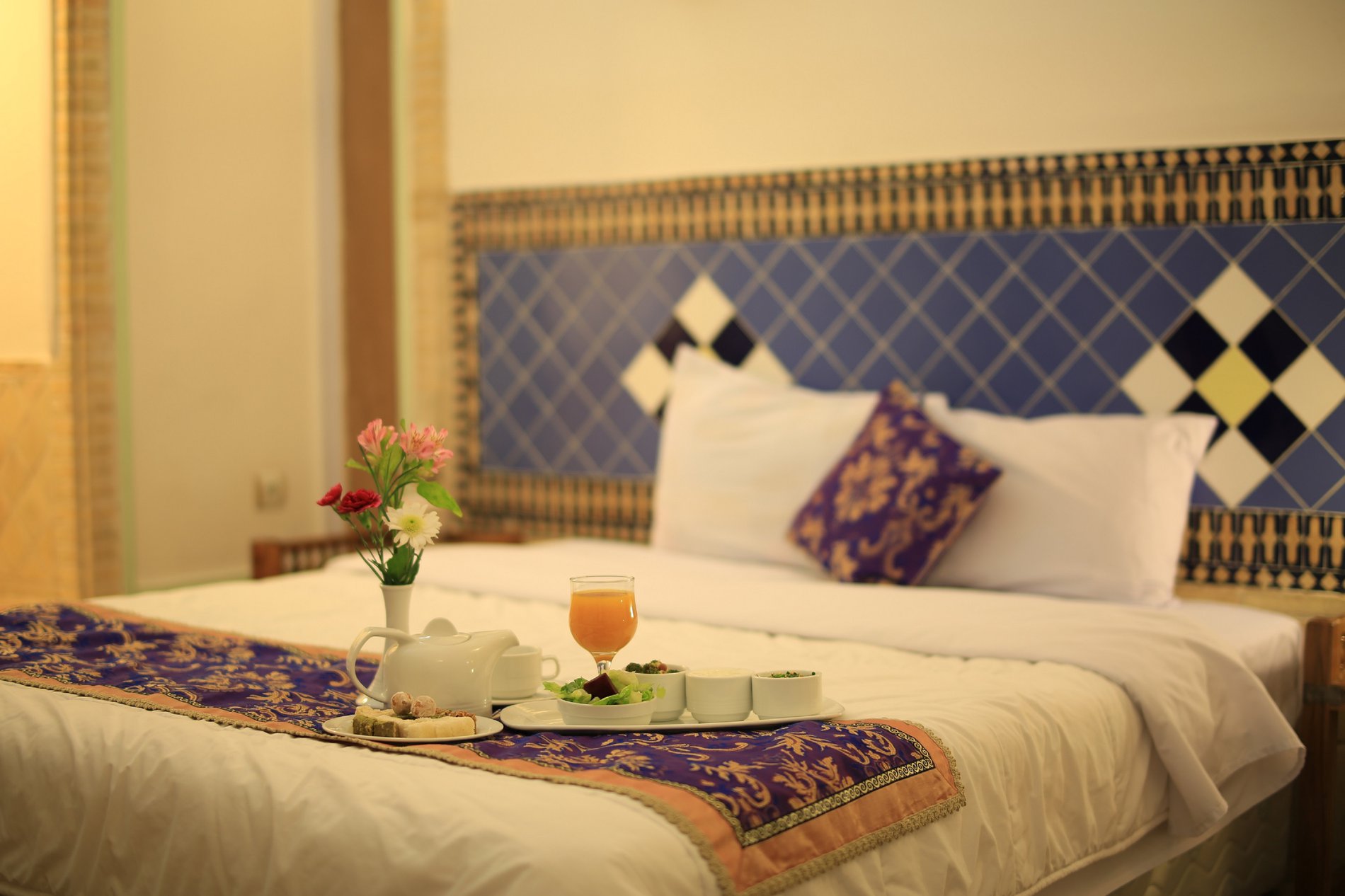 تصویر هتل باغ مشیرالممالک یزد