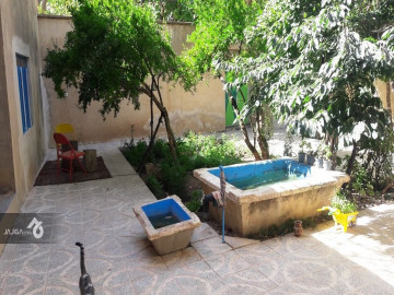 تصویر اجاره روزانه خانه روستایی در قلات شیراز