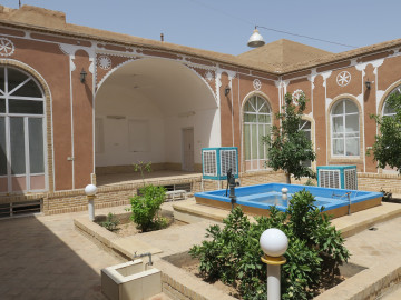 تصویر  منزل دربست سنتی 