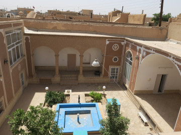 تصویر  منزل دربست سنتی 