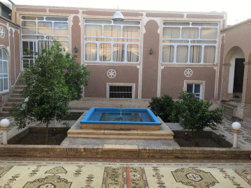 تصویر  منزل دربست سنتی 