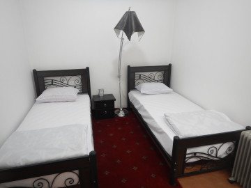 عکس  خانه مسافر دیار کریمان 