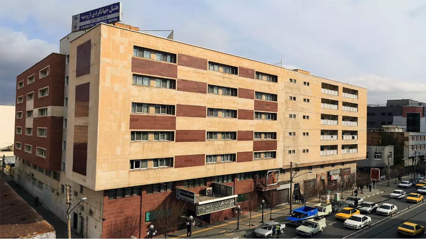 تصویر هتل جهانگردی ارومیه