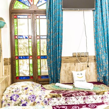 تصویر اقامتگاه سنتی دوستانه یزد