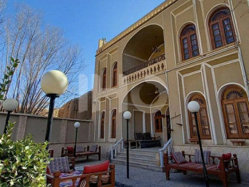 عکس اقامتگاه بوم گردی حاجی خان تفت