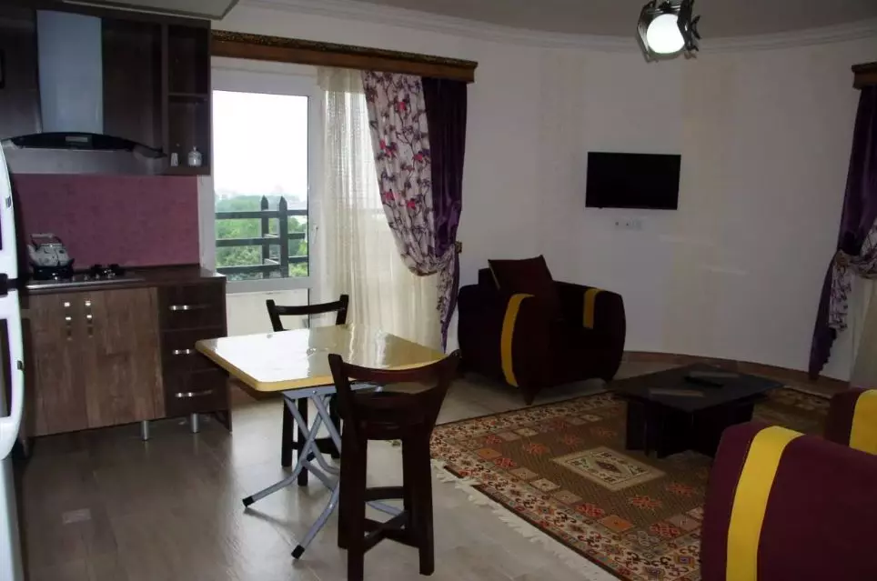 تصویر هتل آپارتمان فلامینگو چالوس