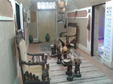 عکس عمو نوروز طبس-بوم گردی