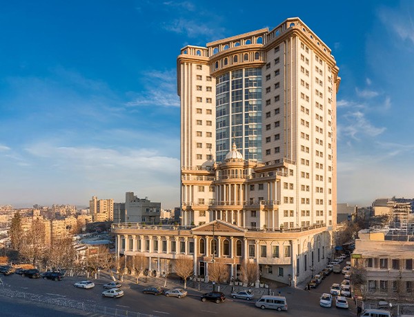 تور مشهد 2 شب و 3 روز از یزد - هتل گلدن پالاس مشهد